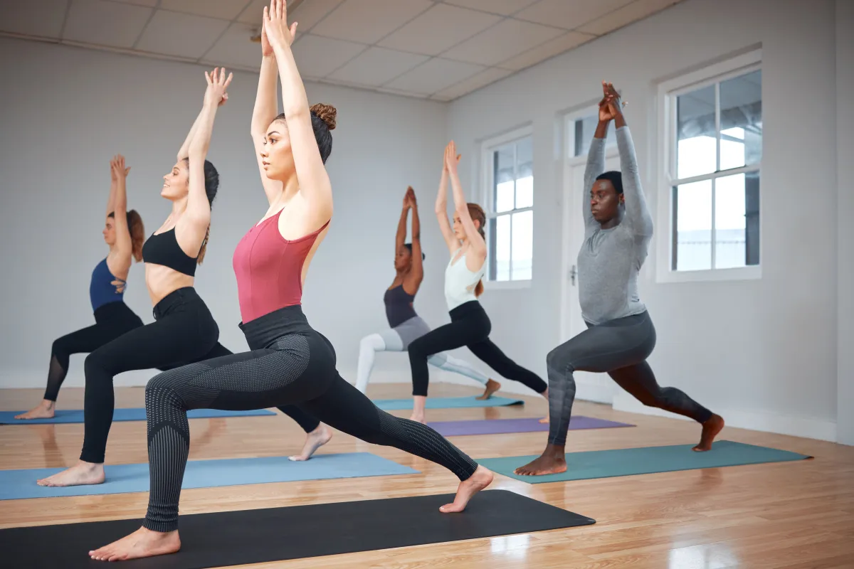 Je vais donner des Cours de Yoga et Méditation en 4 Semaines